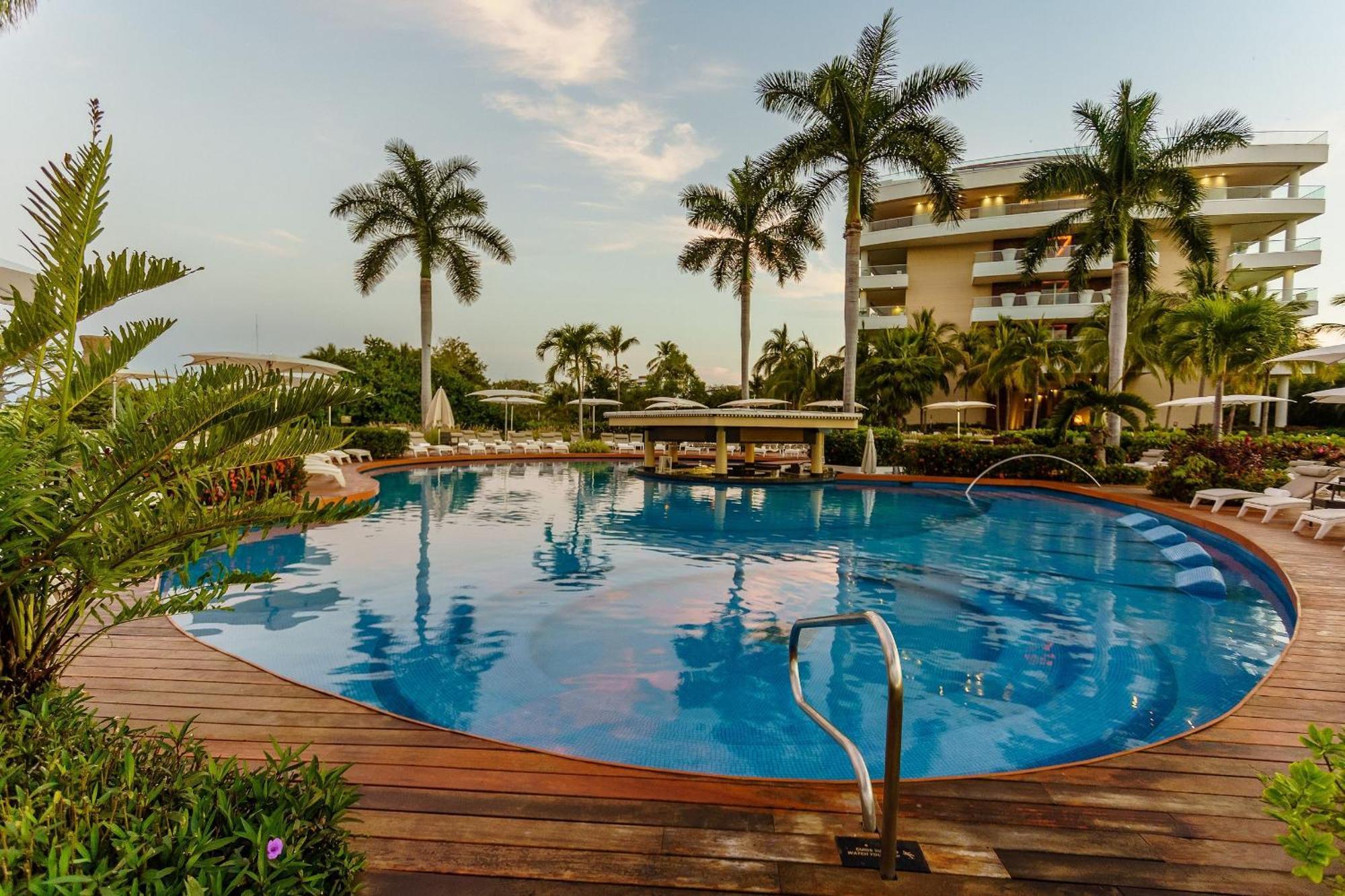 The Grand Luxxe Three Bedroom Spa Suite Nuevo Vallarta Exterior foto